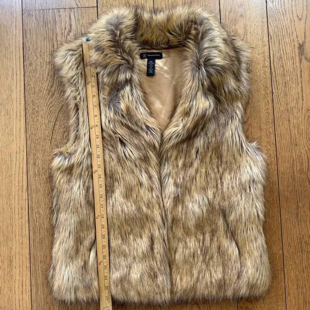 Faux Fur Vest SZ M/L Brown Tan Mob Wife Fury Fuzzy Pockets